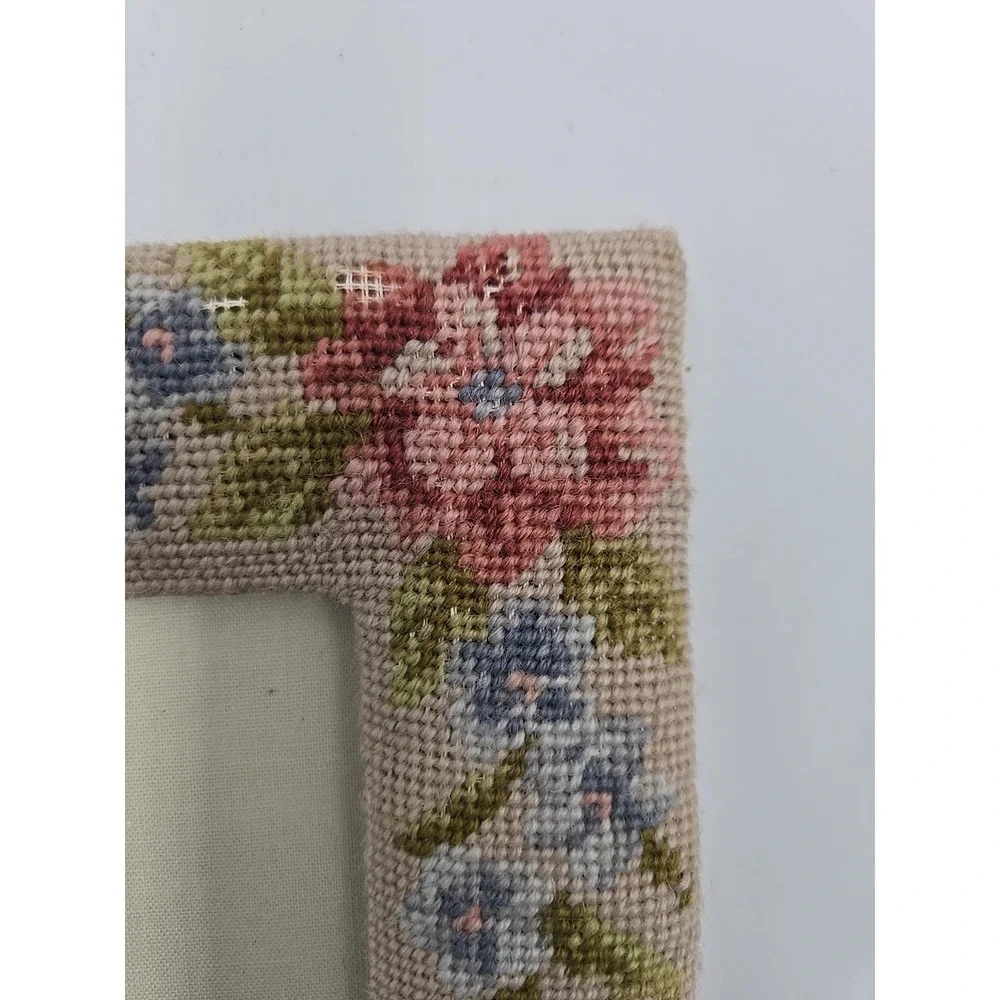 1991 Vintage Needlepoint‎ Embroidered Floral Wool Picture Frame Cottagecore